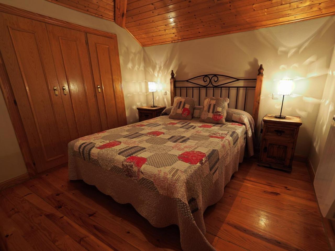 Nucleo De Turismo Rural Valle De Iruelas Las Cruceras Екстериор снимка